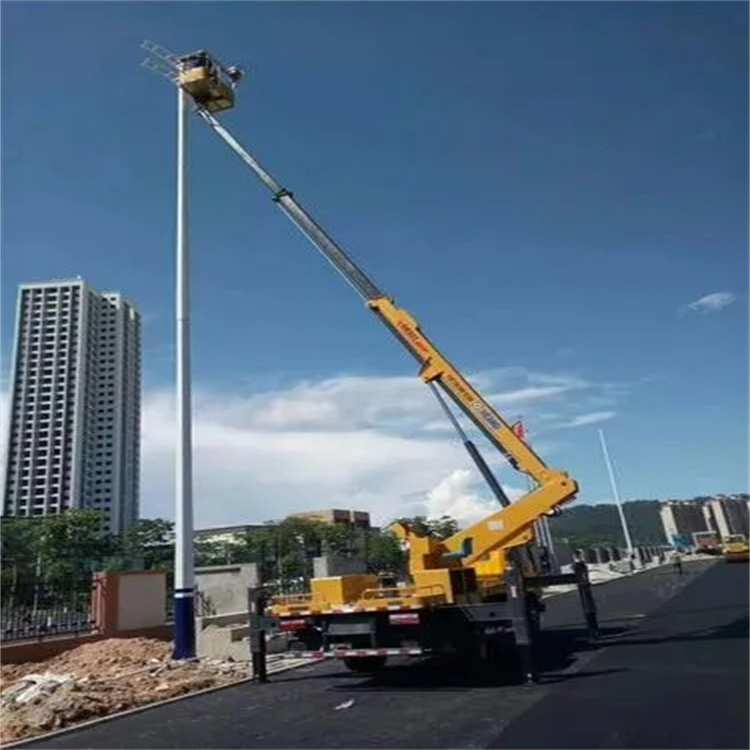 临朐维修路灯的曲臂升降车出租