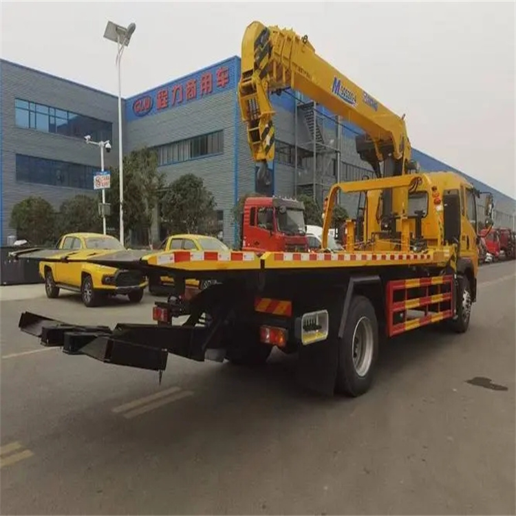 临朐附近小随车吊出租电话，轻松解决搬运烦恼