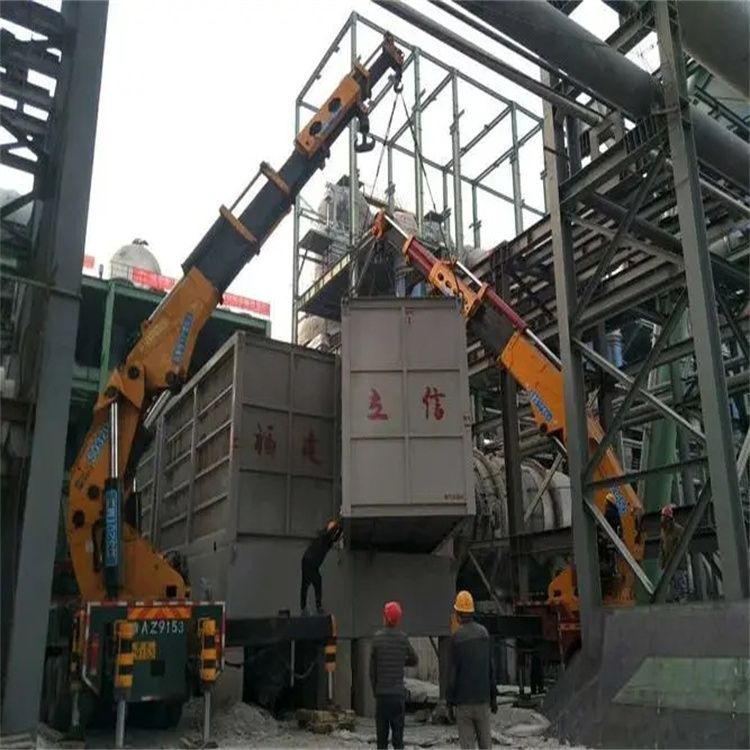 临朐折臂吊车租赁电话